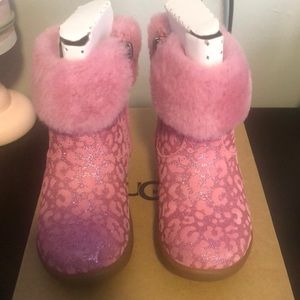 Pink leopard UGG boots size 6
